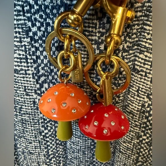 Mushroom Keychain/Bag Charm- Orange or Red - Picture 3 of 8